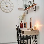Daire Stylish Flat Close To The