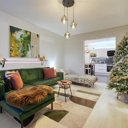 Stylish Flat Close To The Apartment