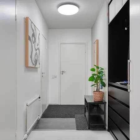 Lägenhet Stylish Flat Close To The